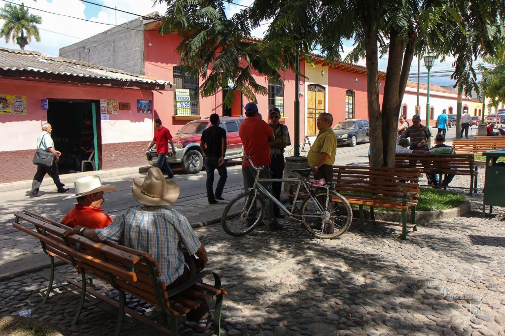 A vida pacata em Comayagua - Honduras